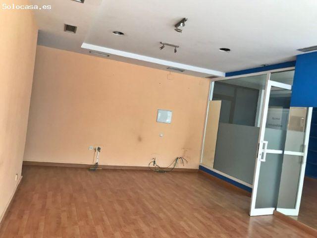 Local Comercial en venta en Reyes Huertas, Cáceres