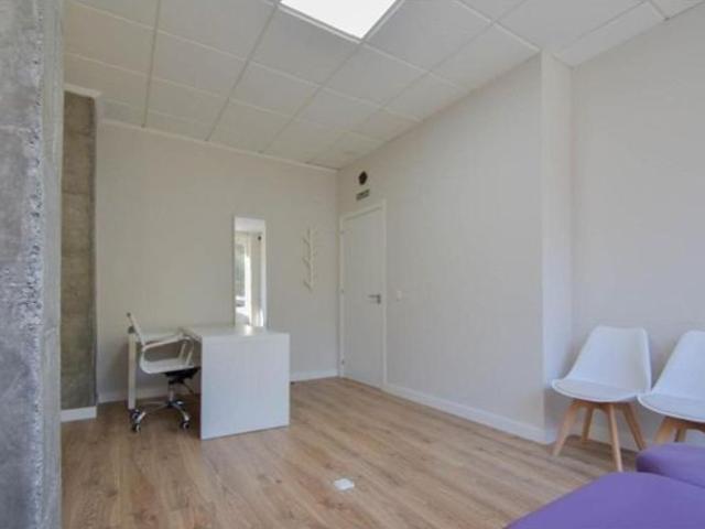 Local Comercial en venta en Genil, Comarca de la Vega de Granada