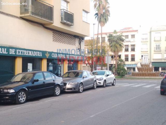 Local Comercial en venta en Navalmoral De La Mata, Extremadura