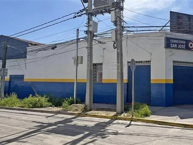 Local Comercial en La Cisterna