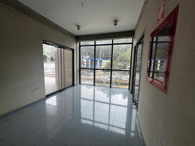 Local Comercial en venta en Miranda