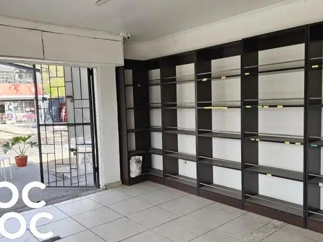 Local Comercial en arriendo en La Reina, Metropolitana