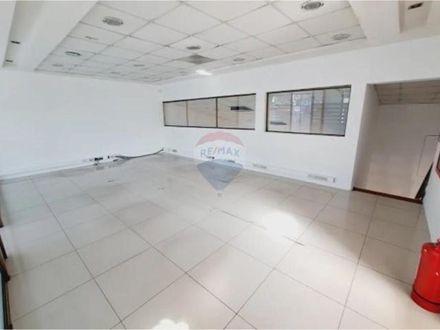 Local Comercial en La Reina