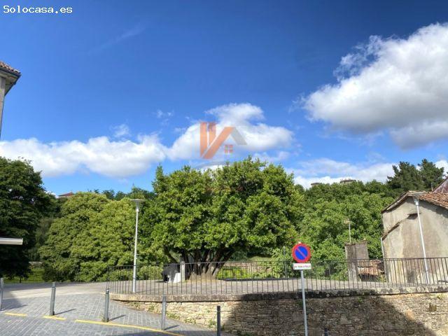 Local Comercial en venta en Santiago de Compostela, Santiago