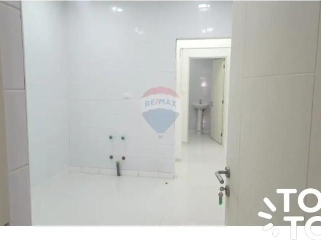 Local Comercial en Linares
