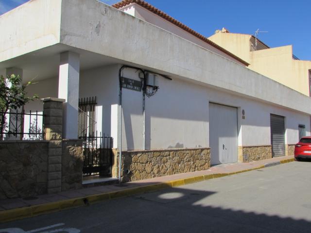Local Comercial en alquiler en Los Gallardos, Andalucía