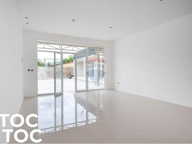 Local Comercial en arriendo en Peñaflor, Metropolitana
