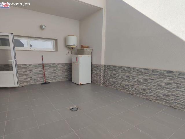 Local Comercial en venta en Villafranca De Los Caballeros Local Comercial en venta en Villafranca De Los Caballeros