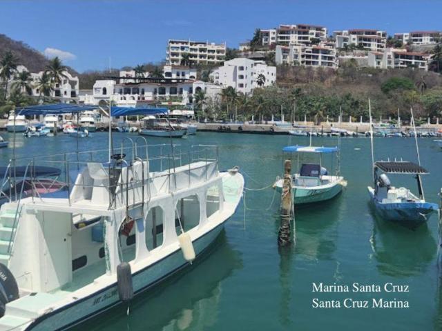 Local Comercial en venta en Santa María Huatulco, Oaxaca