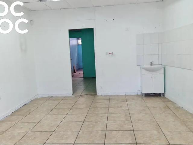 Local Comercial en arriendo en San Miguel, Metropolitana