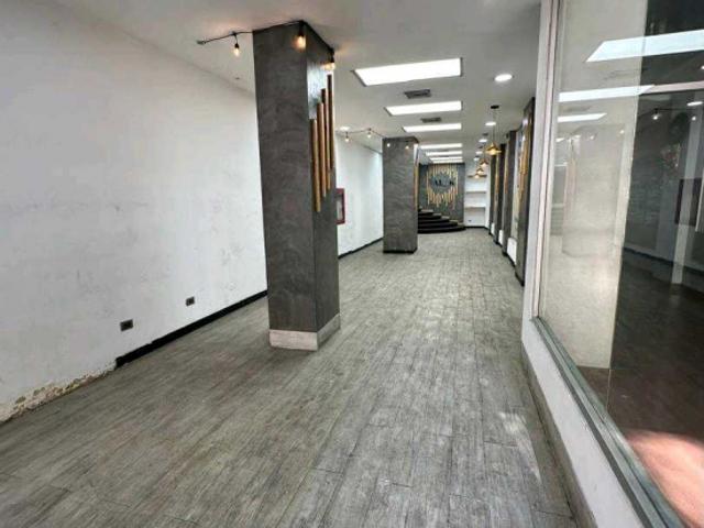 Local Comercial en venta en Miranda