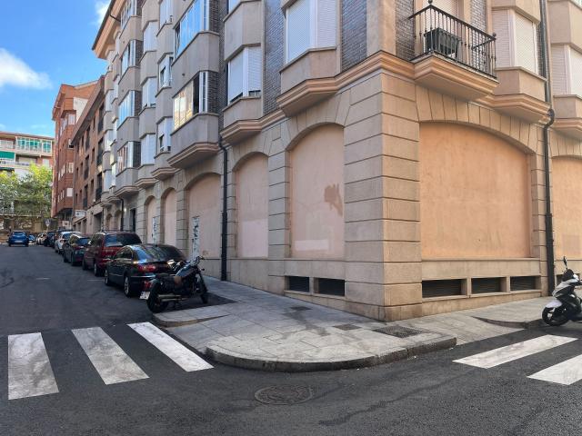 Local Comercial en venta en Ávila, Castilla y León
