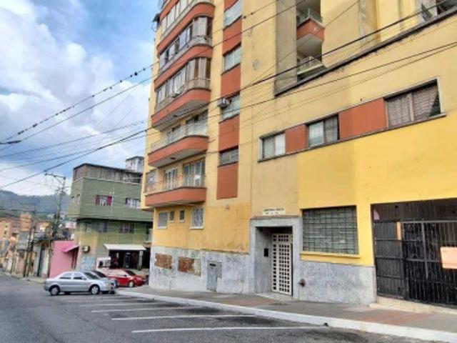 Local Comercial en venta en Los Teques, Miranda
