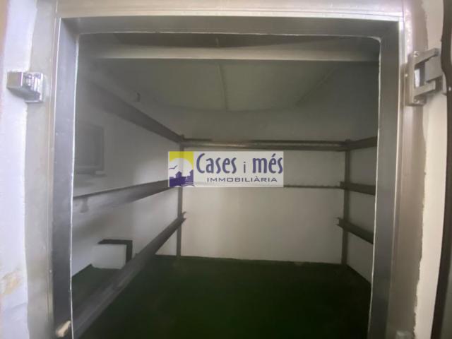Local Comercial en venta en La Serranía, Valencia