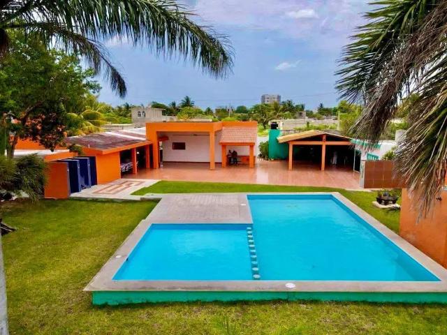 Local Comercial en venta en Progreso, Yucatán