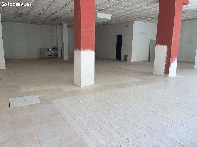 Local Comercial en venta en Barrio Las 300, el Vinalopó Mitjà / El Vinalopó Medio