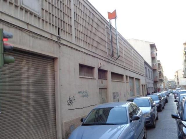 Local Comercial en venta en Barrio Las 300, el Vinalopó Mitjà / El Vinalopó Medio