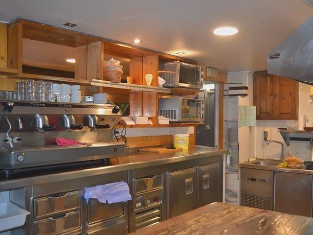 Local Comercial en venta en La Jacetania, Aragón