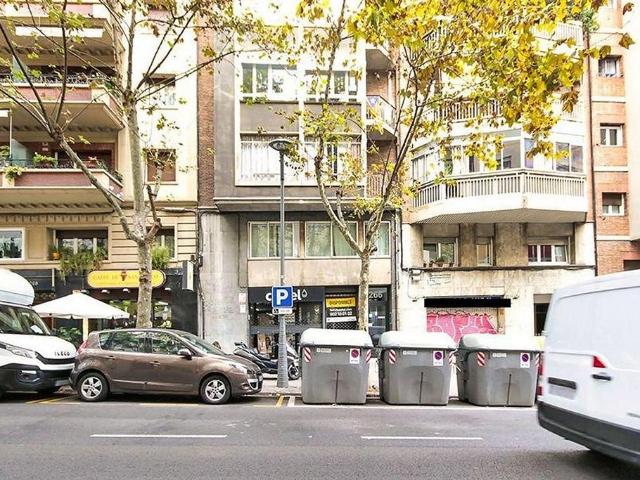 Local Comercial en venta en Gràcia, Barcelonès