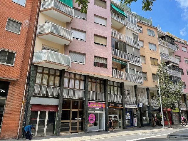 Local Comercial en venta en Nou Barris, Barcelonès