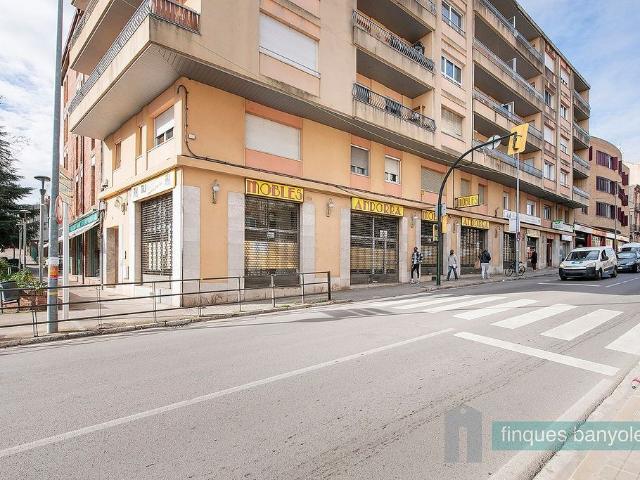 Local Comercial en venta en Banyoles, Banyoles