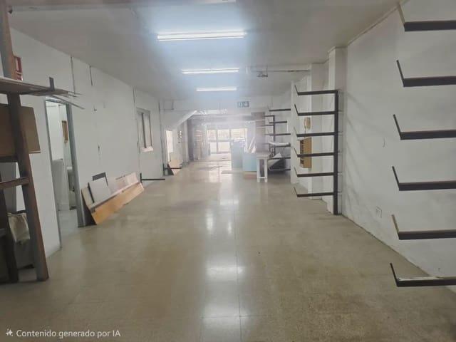 Local Comercial en venta en Sants-Montjuïc, Barcelonès