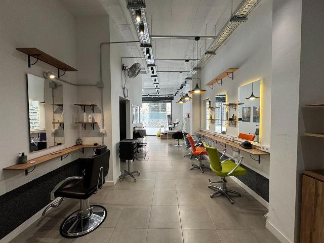 Local Comercial en venta en Barcelona, Ciutat Vella