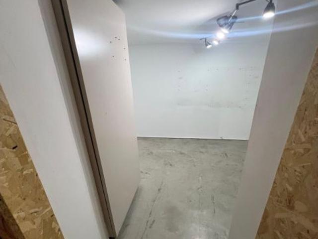 Local Comercial en venta en Boiro