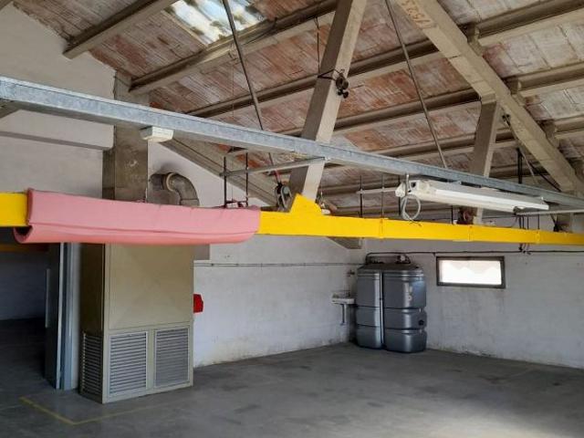 Local Comercial en venta en Desemparats, Garrotxa