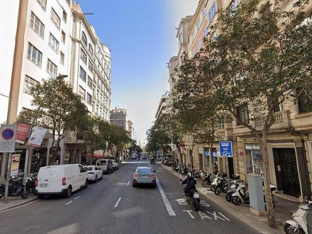 Local Comercial en venta en Gràcia, Barcelonès