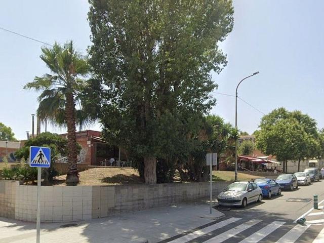 Local Comercial en venta en Camps Blancs, Baix Llobregat