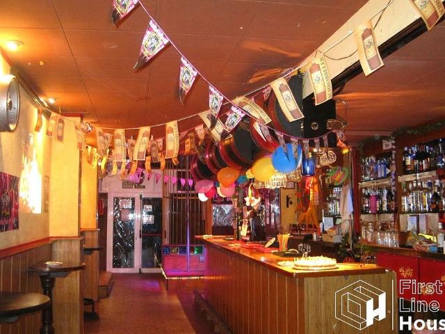 Local Comercial en venta en EMD l'Estartit, Baix Empordà