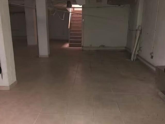 Local Comercial en venta en Districte 4, Barcelonès