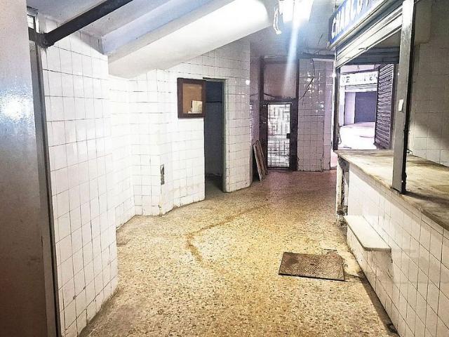 Local Comercial en venta en Districte 5, Barcelonès