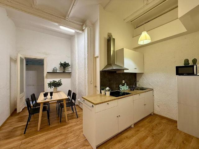 Local Comercial en venta en Gràcia, Barcelonès
