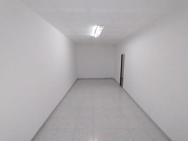 Local Comercial en venta en Districte V, Baix Llobregat