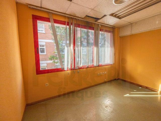Local Comercial en venta en Centre, Santa Coloma de Gramenet