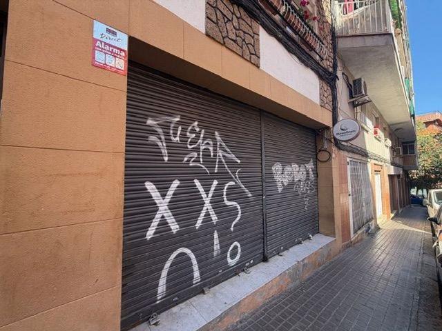 Local Comercial en venta en Nou Barris, Barcelonès