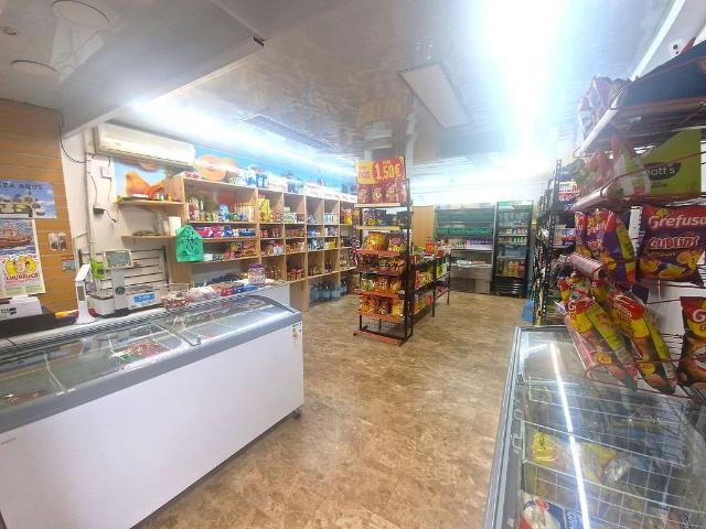 Local Comercial en venta en la Marina de Port, Barcelona