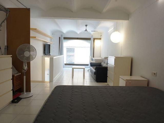 Local Comercial en venta en Gràcia, Barcelonès