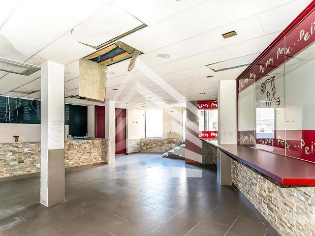 Local Comercial en venta en Palafrugell, Girona