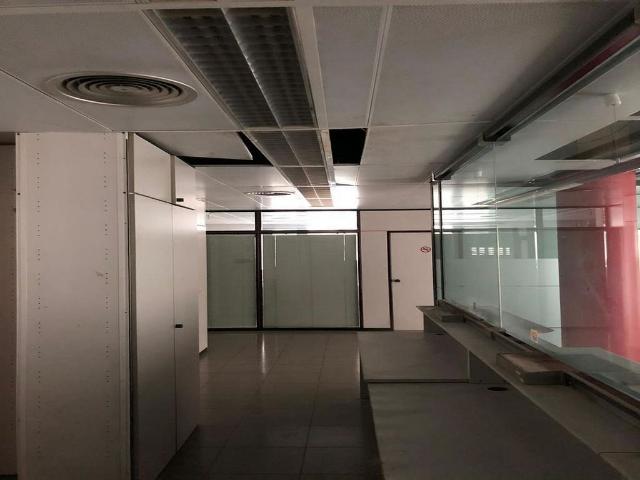 Local Comercial en venta en Viladecans, Baix Llobregat