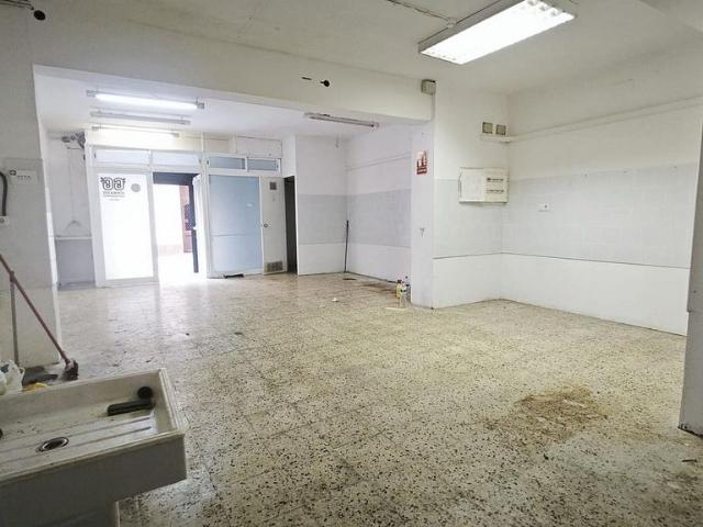 Local Comercial en venta en Gràcia, Barcelonès