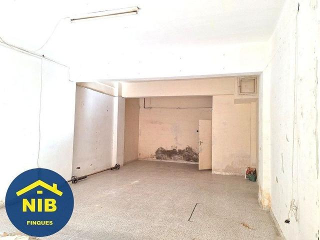 Local Comercial en venta en Nou Barris, Barcelonès