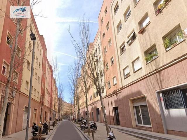 Local Comercial en venta en Nou Barris, Barcelonès