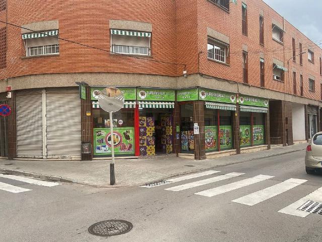 Local Comercial en venta en Ausiàs Marc, Baix Llobregat