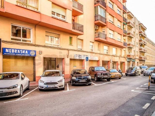 Local Comercial en venta en els Poetes, Baix Camp