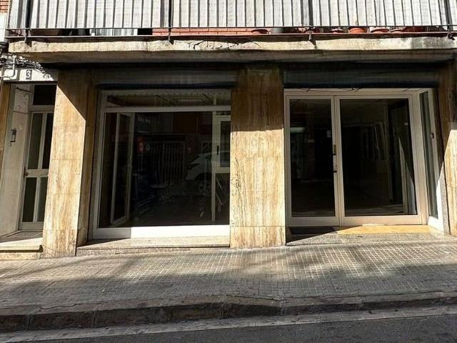 Local Comercial en venta en Viladecans, Baix Llobregat