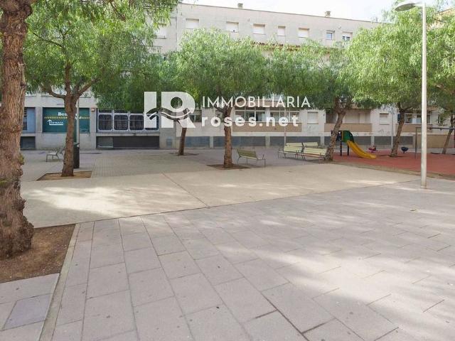 Local Comercial en venta en la Muntanyeta, Alt Empordà
