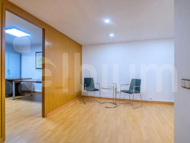 Local Comercial en venta en Eixample, Barcelonès